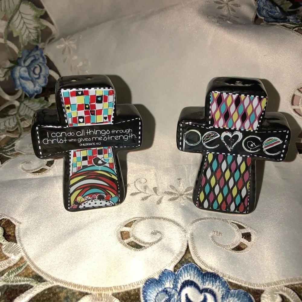 Ceramic cross magnetic salt & pepper shakers